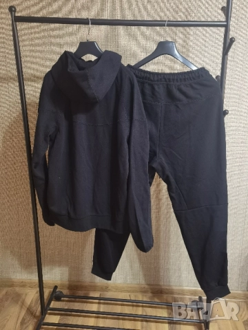 Nike Tech Fleece - сив, черен, L размер, снимка 4 - Спортни дрехи, екипи - 52956921