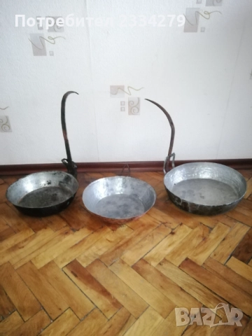 Бакърени тигани, ръчно изработени в различни времена от различни майстори. , снимка 4 - Антикварни и старинни предмети - 34854504