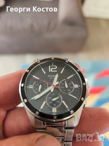 Продавам часовник Касио