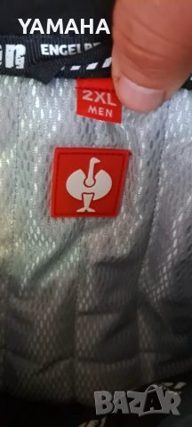 Strauss engelbert  Мъжки Елек 2XL, снимка 9 - Други - 49989510