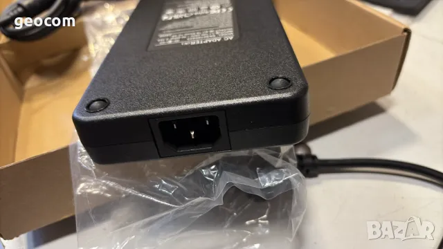 DELL 240W ново зарядно (19,5V,12.3A,Комплект), снимка 3 - Захранвания и кутии - 50263136