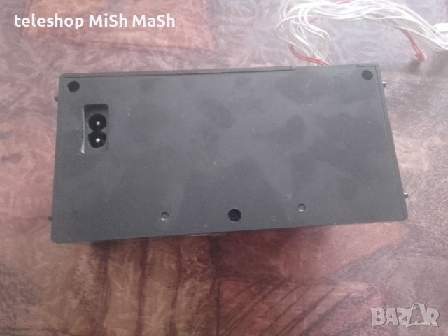 Захранващ блок от принтер с вход 220V изходи 30V , 24V , 5V и 3.3 V, снимка 3 - Мрежови адаптери - 38017924