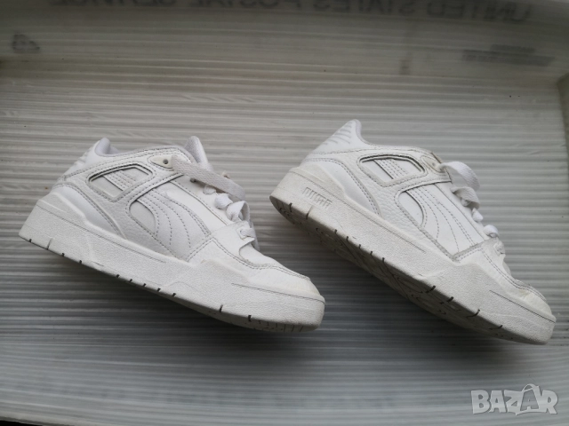 здрави маратонки PUMA бели 35.5, снимка 2 - Маратонки - 52036354