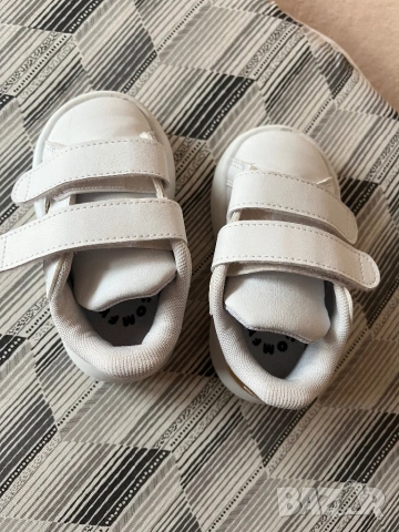 Adidas детски маратонки, снимка 4 - Детски маратонки - 53491505