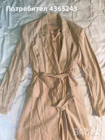 Дамски бежов шлифер размер S, снимка 2 - Шлифери - 52617760