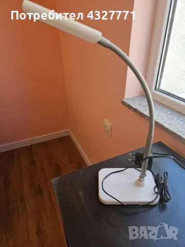 LED подвижна настолна лампа Reality Lauchten