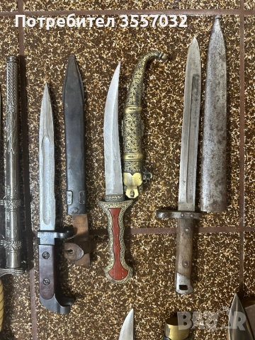 Колекция ножове и кортици , снимка 11 - Ловно оръжие - 53215298