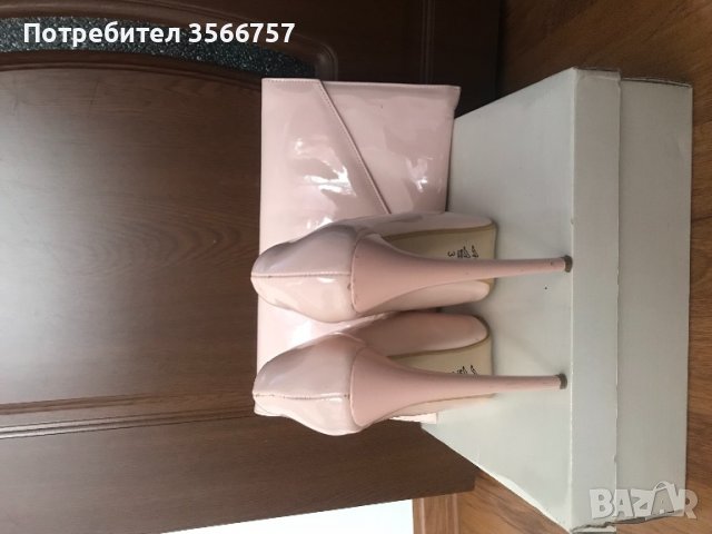 Токчета с чанта , снимка 4 - Дамски обувки на ток - 38875099