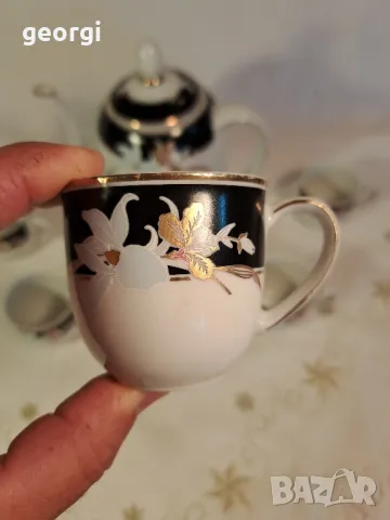 немски порцеланов сервиз за кафе 25/4, снимка 4 - Сервизи - 50200629