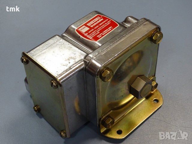 пресостат DELAVAL Barksdale D2T-D150SS, снимка 8 - Резервни части за машини - 33340439