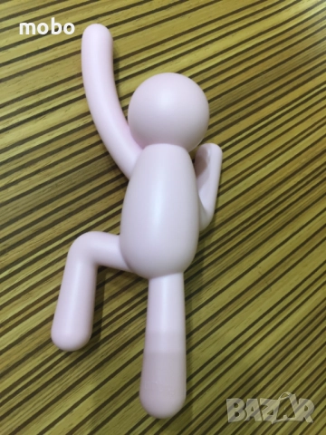 Закачалки  UMBRA - с форма на човечета - 3 броя, цвят бял,бледо розов и розов, снимка 4 - Закачалки - 51580432