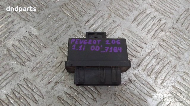Реле Peugeot 206 1.1i 2000г.	