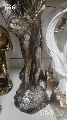 Статуетка, снимка 3 - Статуетки - 43035554