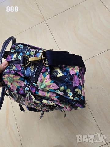 дамска чанта, снимка 3 - Чанти - 52812399