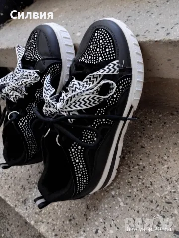Сникърси черно и бяло , снимка 8 - Маратонки - 47881846