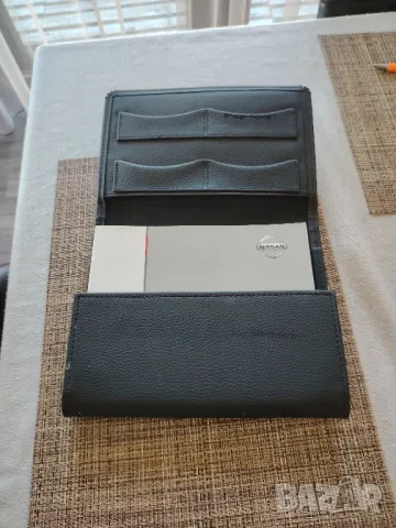 Ремонтна книга с папка за Нисан Микра, снимка 2 - Други - 49394403