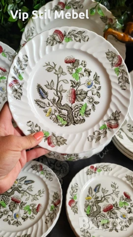 Английски сервиз за хранене , снимка 5 - Сервизи - 50772921