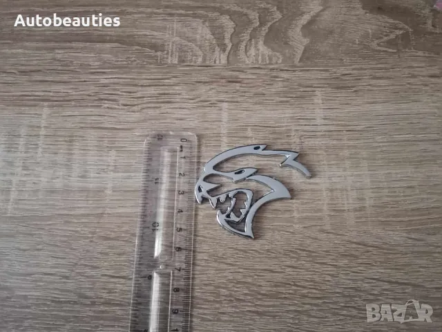 Hellcat лого сребриста емблема лява, снимка 6 - Аксесоари и консумативи - 47978282