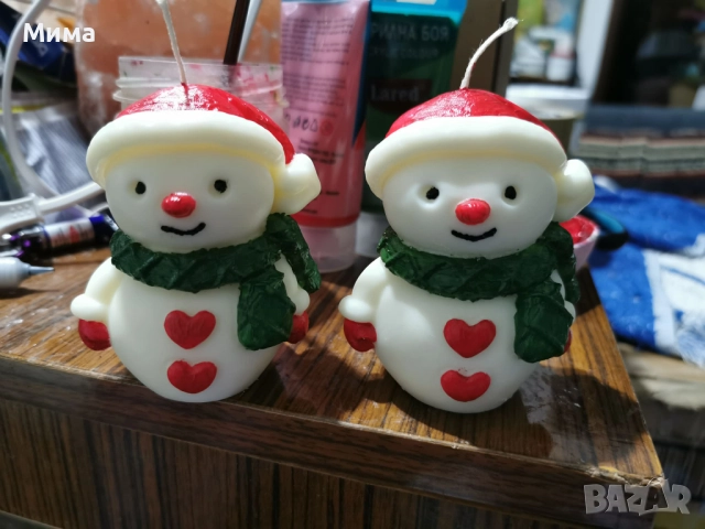 Ароматна коледна свещ - снежен човек1