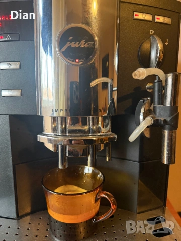 Кафе автомат Jura, снимка 3 - Кафемашини - 53210289