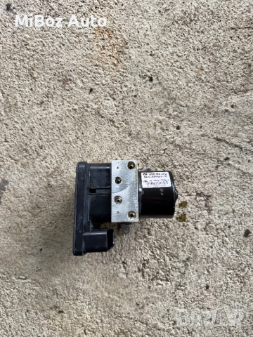 ABS модул помпа БМВ Е90 BMW