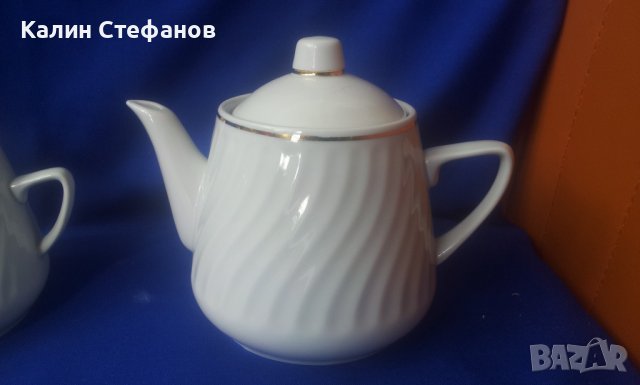 Каничка за кафе и захарничка с капачетата си, порцеланови, снимка 4 - Чаши - 38221224