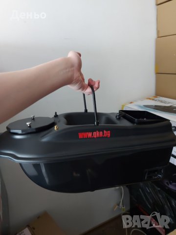 Лодка за захранка Boatman Реплика GPS, снимка 6 - Стръв и захранки - 43715312