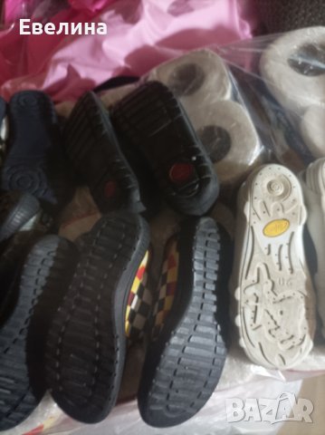 Пантофи , снимка 8 - Детски пантофи - 38100438