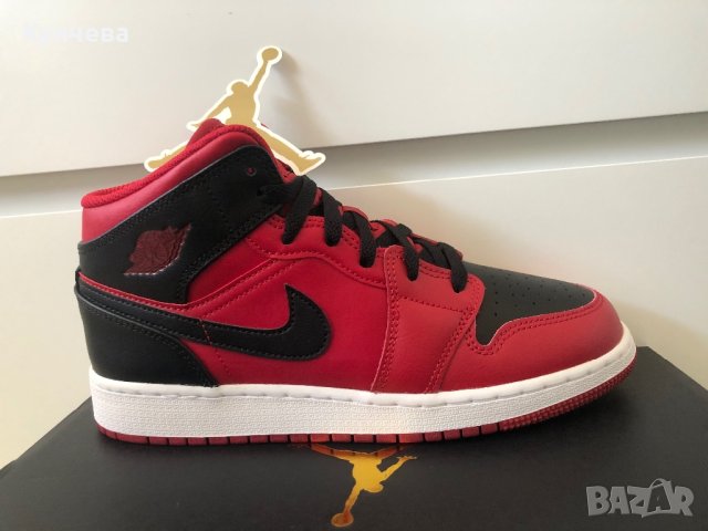 Маратонки оригинални NIKE AIR JORDAN 1 MID REVERSE BRED, снимка 2 - Детски маратонки - 43386306