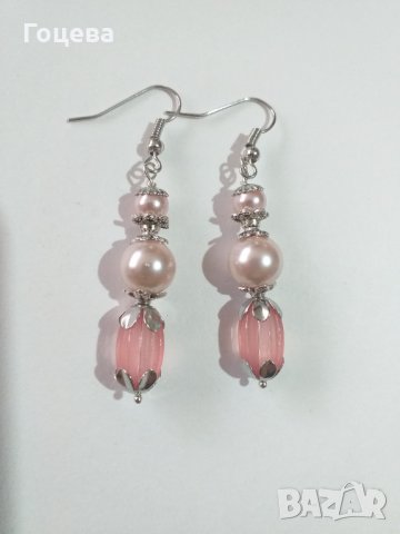 Нежни обици във Викториански стил с кристални розови перли и елементи в цвят сребро, снимка 6 - Обеци - 33588480