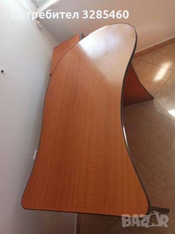 бюро цвят череша с негорима повърхност , снимка 4 - Бюра - 51862819