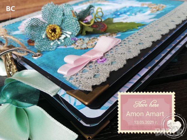 Ръчно изработени албуми 21х21 см. Само по поръчка, персонално надписани и декорирани. 