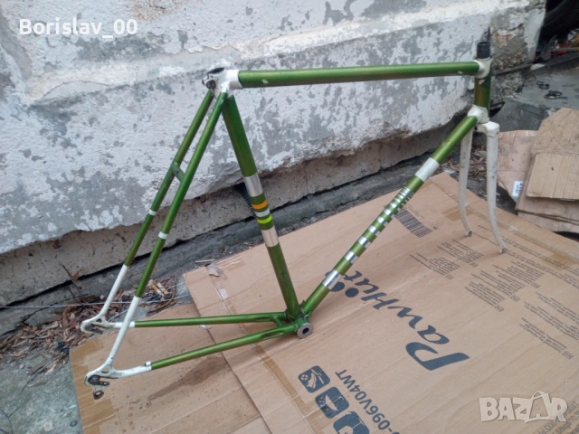 Ретро Шосеейна рамка с вилка, снимка 3 - Части за велосипеди - 53565258