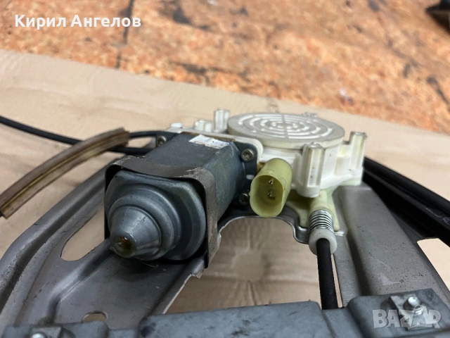 Предна дясна ел.машинка на стъклото за BMW E39, снимка 7 - Части - 48940359