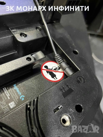 Волан Logitech G923, снимка 17 - Джойстици и геймпадове - 53128014