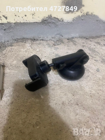 Спешно! 5 различни стойки за телефон за кола – Частично в оригинална опаковка, снимка 3 - Аксесоари и консумативи - 53393396