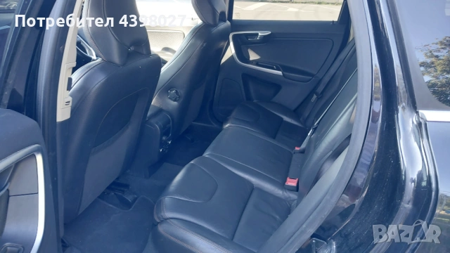 Волво ХС60 2.0 Дизел 2010, снимка 11 - Автомобили и джипове - 53147044