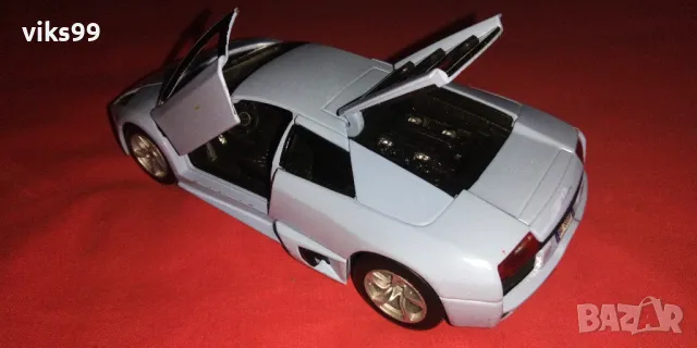 Lamborghini Murcielago LP640 Maisto 1:24, снимка 2 - Колекции - 49317333