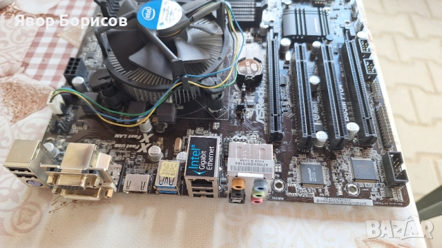 ASRock B85M Pro4 – неработещо, за части или ремонт, снимка 11 - Дънни платки - 51948116