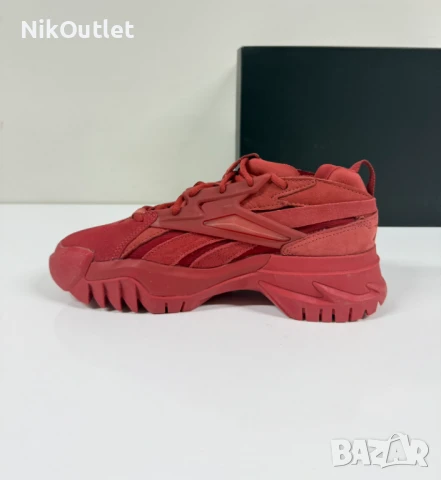 Reebok Club C Cardi V2, снимка 2 - Маратонки - 50756245