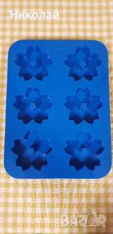 3 силиконови форми за сладкиши, снимка 3 - Форми - 48710031