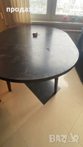 Черна дървена трапезна маса (150 см) и 4 стола, снимка 9 - Маси - 43435899