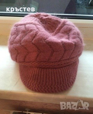 Женска зимна шапка , снимка 1 - Шапки - 27589469