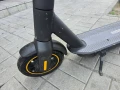 Електрически скутер-тротинетка SEGWAY KICKSCOOTER MAX G30 ДО 25 КМ/Ч, ПРОБЕГ ДО 65 КМ, снимка 8