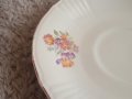 Малка порцеланова чиния с декорация цветя - Български стар порцелан, снимка 2