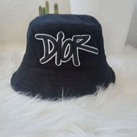 Унисекс шапка Dior , снимка 1 - Шапки - 40673758