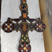 Голям бронзов кръст с емайл, снимка 1 - Антикварни и старинни предмети - 39943266
