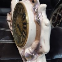 Часовник , снимка 5 - Антикварни и старинни предмети - 36672245