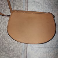 Малка дамска чанта, снимка 3 - Чанти - 43103377
