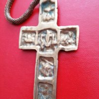Бронзов кръст , снимка 2 - Колиета, медальони, синджири - 38182325